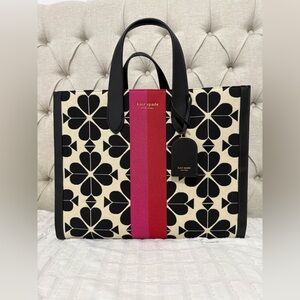 Kate Spade Flower Jaquard Stripe Large Manhattan Tote bag